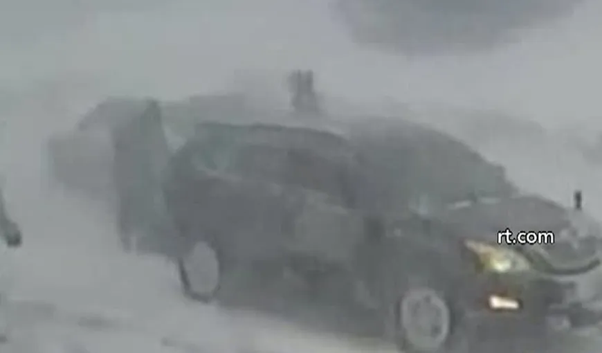 În Rusia ninge mai ceva ca iarna VIDEO