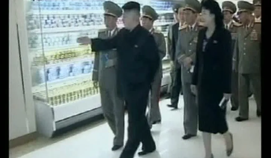 Kim Jong Un sfidează zvonurile de foamete în Coreea de Nord şi inaugurează un supermarket VIDEO