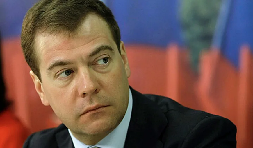 Putin îl propune pe Medvedev în postul de preşedinte al partidului Rusia Unită