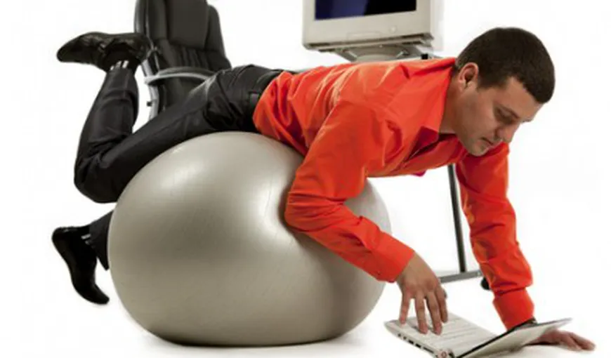 Exerciţii fizice pe care orice bărbat ar trebui să le facă la birou