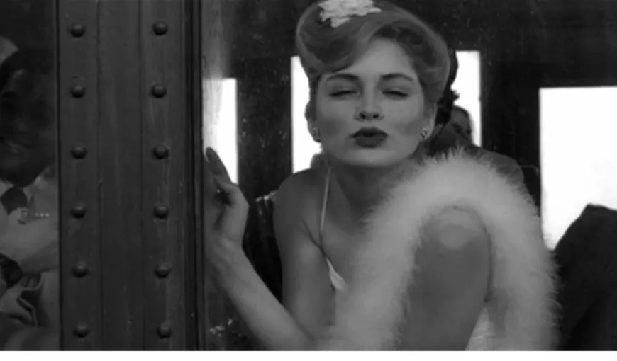 Cum arătau actorii celebrii de la Hollywood în primele lor roluri VIDEO