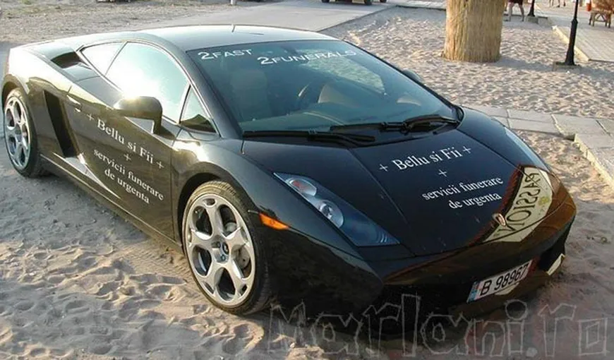 Lamborghini tranformat în dric, în Bucureşti