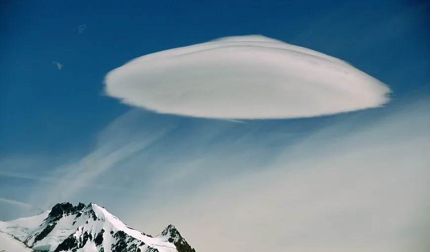 Farsele naturii: Când norii arată ca farfuriile zburătoare FOTO