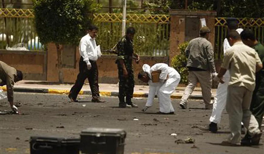 Atentat sinucigaş al-Qaida în capitala Yemenului. Cel puţin 96 de persoane au murit