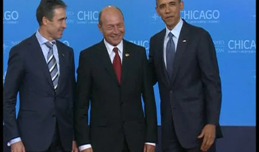 Summitul NATO a început: Traian Băsescu a fost ultimul primit de Obama şi Rasmussen