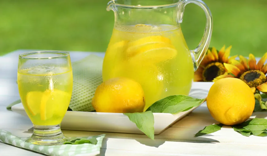 Dieta cu lămâie: Cum putem slăbi cu limonadă