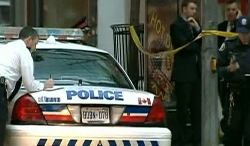 Atac armat într-un mall din Toronto VIDEO