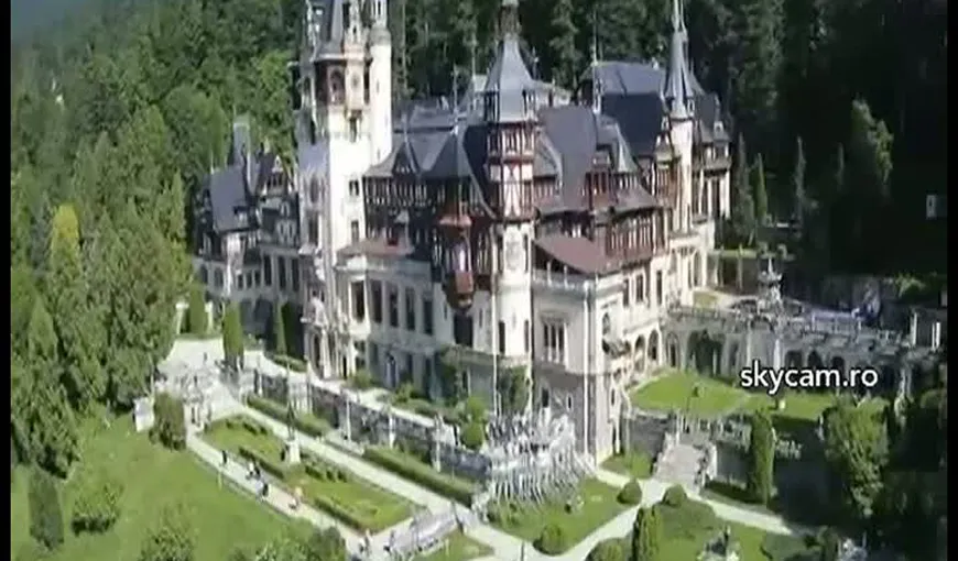Imagini spectaculoase. Castelul Peleş, văzut de sus VIDEO