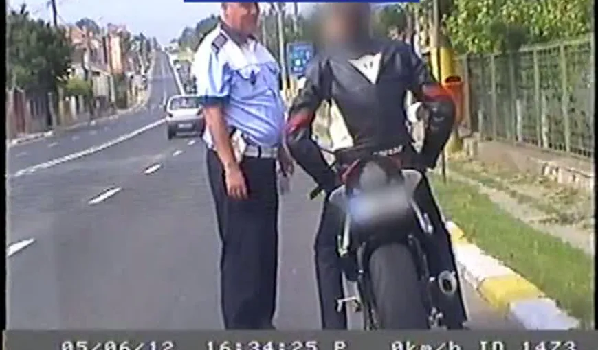 Motociclist surprins de radar cu 243 de kilometri la oră VIDEO