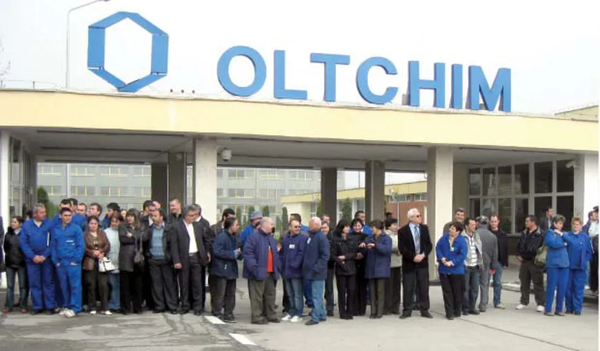 Proteste ale angajaţilor de la Hidroelectrica şi Oltchim, la Ministerul Economiei