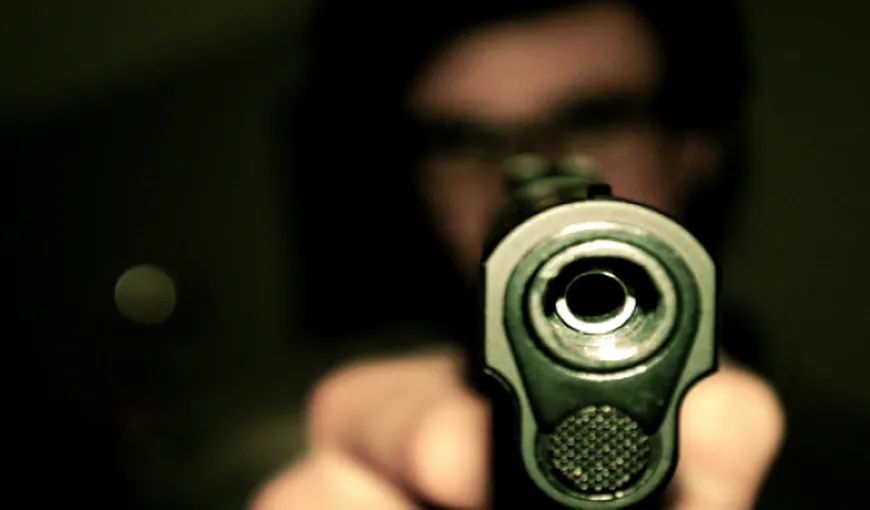 Un bărbat din Neamţ s-a sinucis cu arma unui poliţist