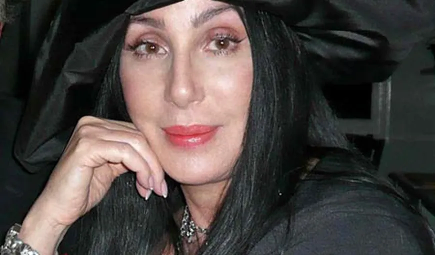 Cântăreaţa Cher este bolnavă. Şi-a anulat întreg turneul din 2012
