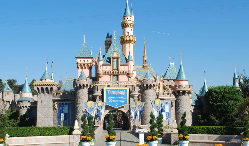 Cele şase secrete ale parcului de distracţii Disneyland