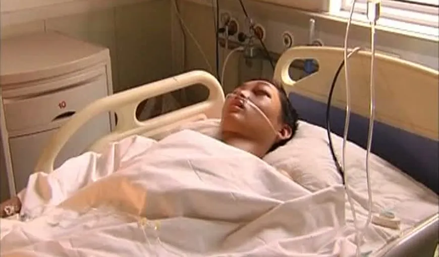 A rămas fără picioare după ce a încercat să salveze un sinucigaş VIDEO