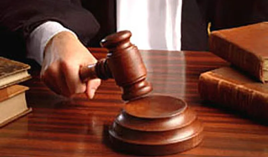 Judecătoare de la Curtea de Apel Craiova, trimisă în judecată pentru şantaj