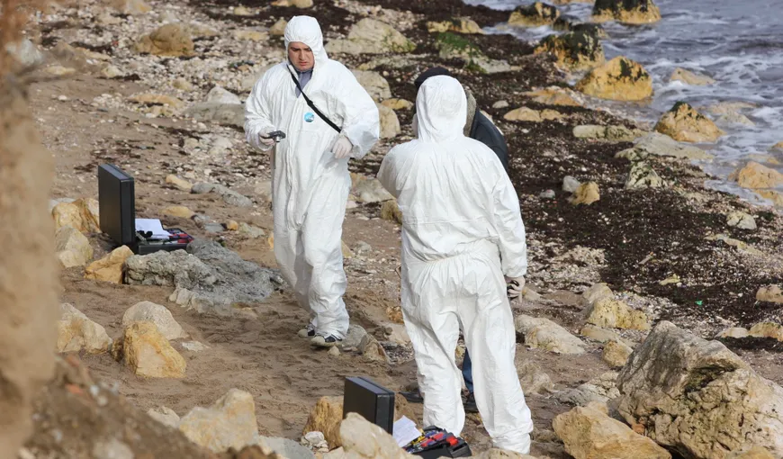 Descoperire macabră pe o plajă dintre Agigea şi Eforie: Cadavrul unei femei DECAPITATE