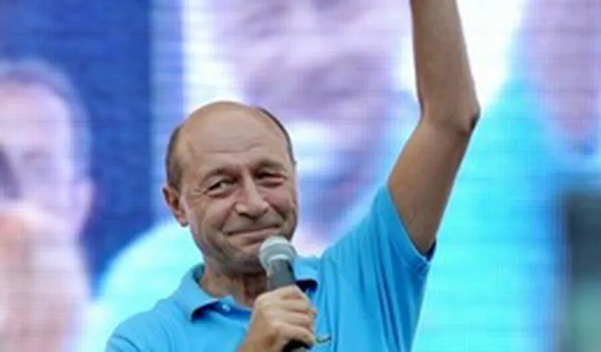 Financial Times: Stilul de viaţă extravagant al lui Băsescu le provoacă resentimente alegătorilor