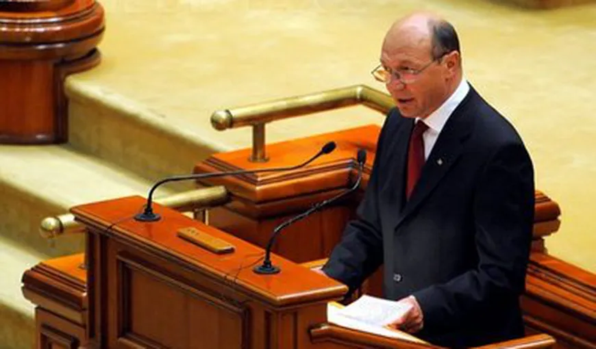 Destituirea lui Băsescu, urmărită „îndeaproape” de Guvernul Canadei