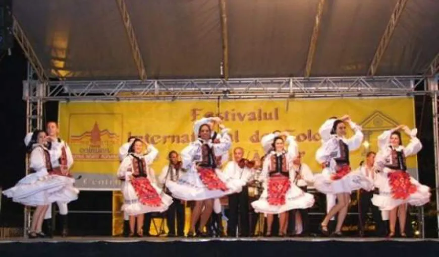 Începe Festivalul de folclor de la Tismana