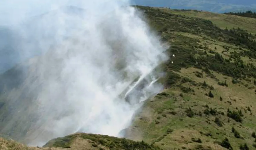 Garda de Mediu: Peste 100 de incendii de vegetaţie în doar două luni, în România