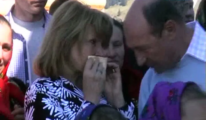 Maria Băsescu a plâns minute în şir la Prislop VIDEO
