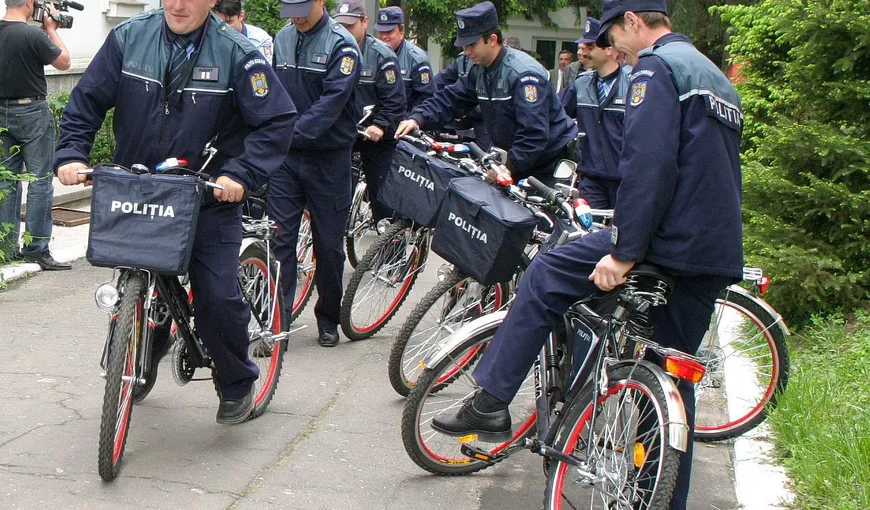 Poliţiştii vasluieni vor patrula pe bicicletă după reînfinţarea posturilor comunale