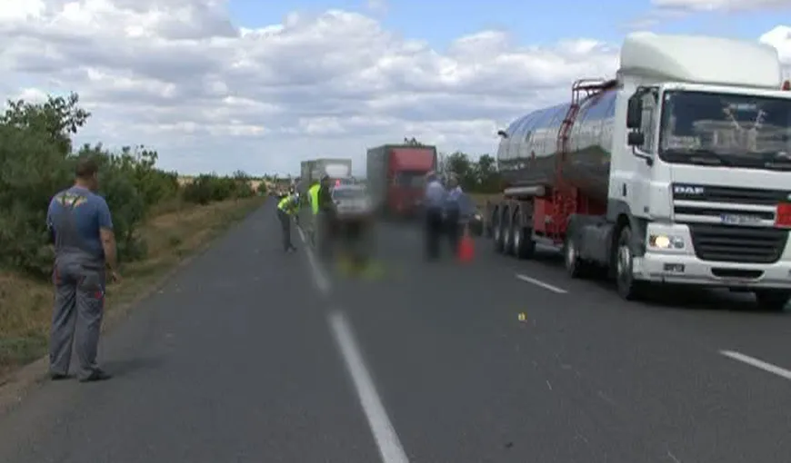 Un tânăr motociclist a murit strivit de o maşină, în apropiere de Focşani VIDEO
