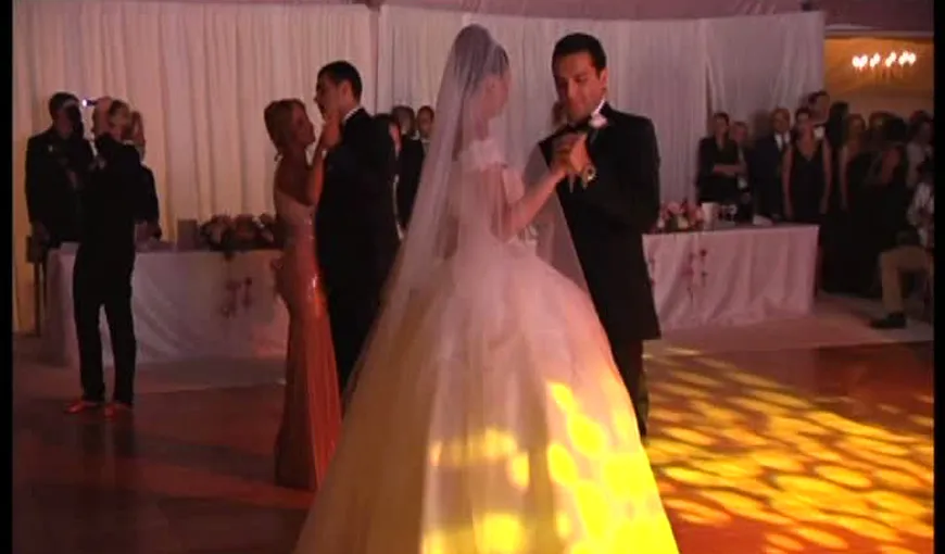 Dansul mirilor, imagini inedite de la nunta Elenei Băsescu VIDEO