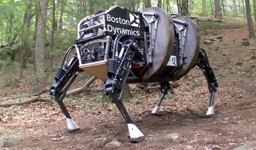 Pentagonul a făcut publici noi roboţi sub formă de… animale VIDEO