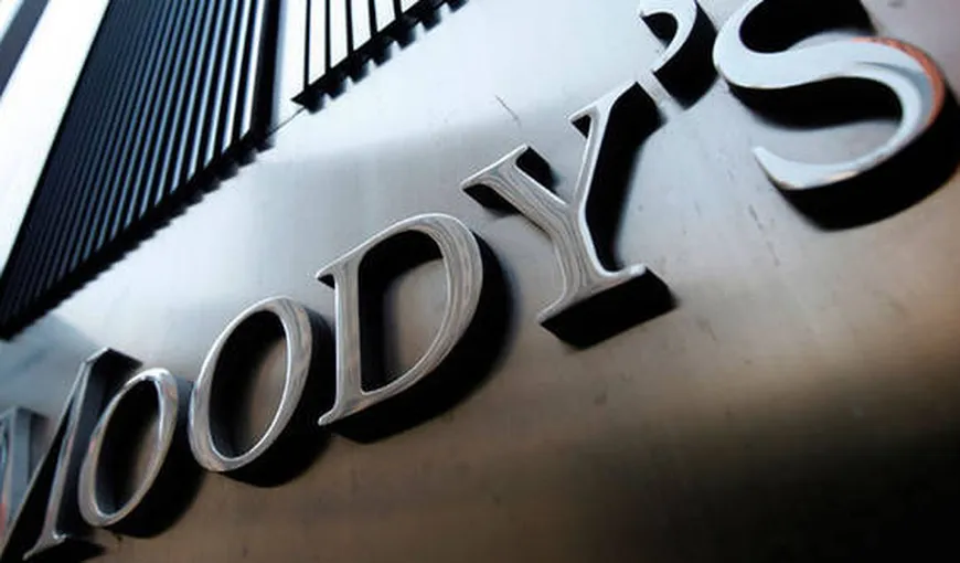 Moody’s a coborât perspectiva ratingului Uniunii Europene la „negativă”