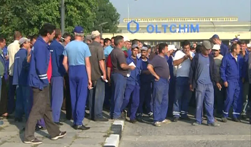 Noi proteste la Oltchim: Muncitorii au decis înfiinţarea unui nou sindicat VIDEO