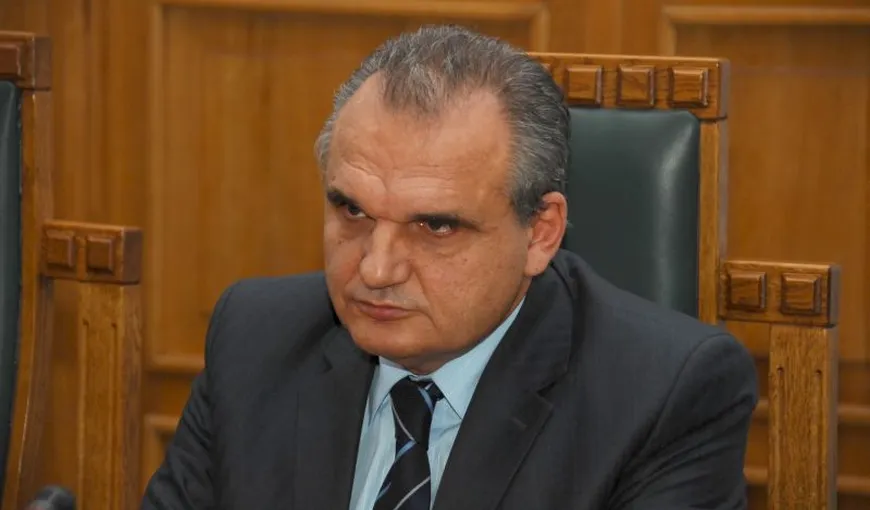 Ministrul Vasile Cepoi va fi cercetat de DNA pentru conflictul de interese