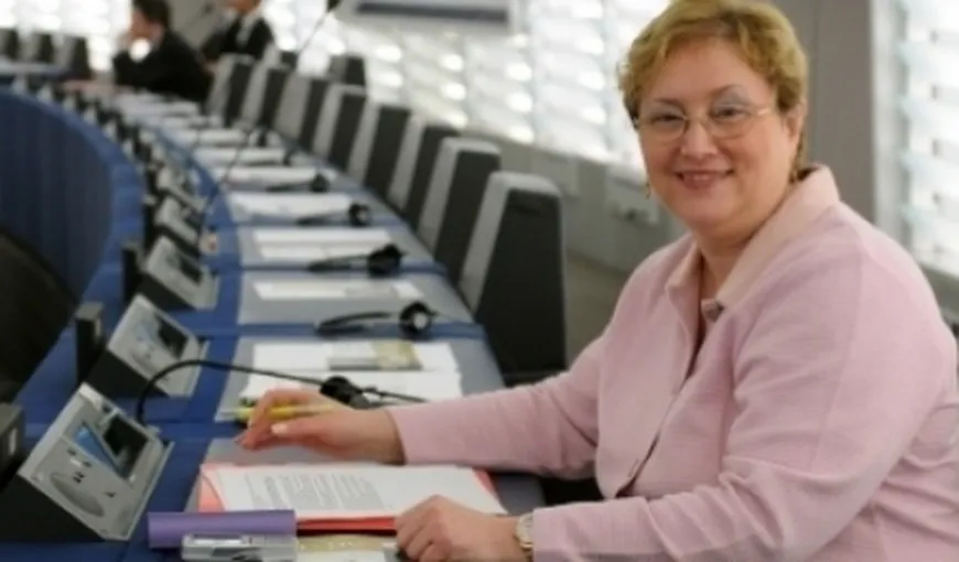 Renate Weber critică rezoluţia adoptată în PE împotriva României şi raportul MCV