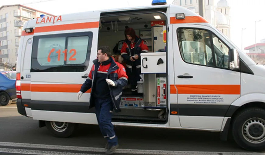 Accident teribil în Buzău: O fată a murit şi patru tineri au fost grav răniţi