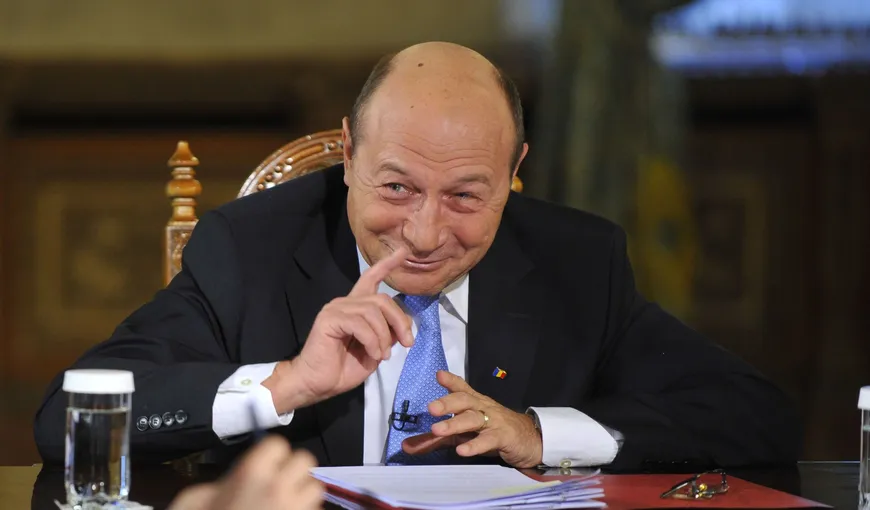 Băsescu, despre vizita lui Schulz în Gorj: Îi mulţumesc, altfel nu ar fi spus corect „Brâncuşi”