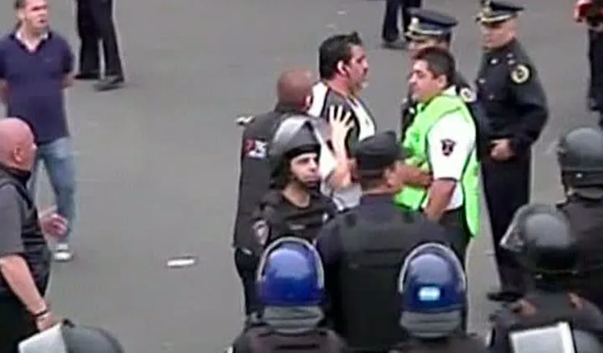 Bătaie cruntă la un meci în Argentina: 25 de persoane au fost rănite VIDEO