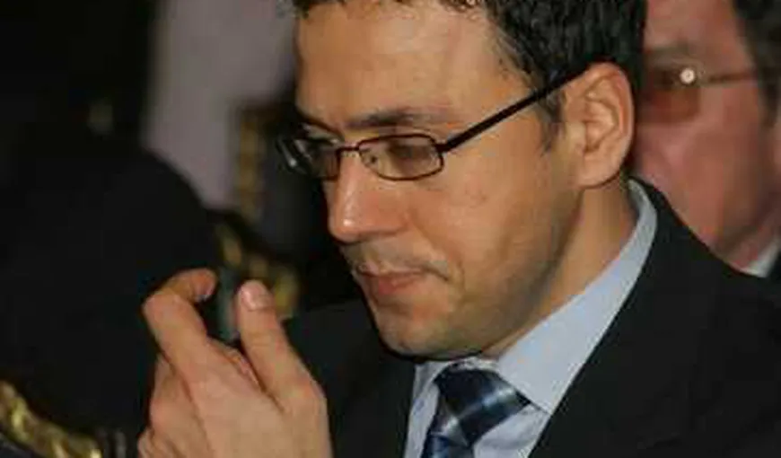 Becali: Pivniceru să nu-l pună şef DNA pe Claudiu Dumitrescu, care a instrumentat dosarul „Valiza”