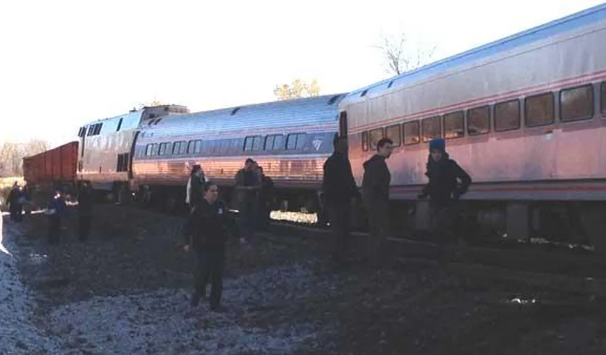 Accident în statul Michigan: Un tren de pasageri a deraiat şi 12 persoane au fost rănite VIDEO