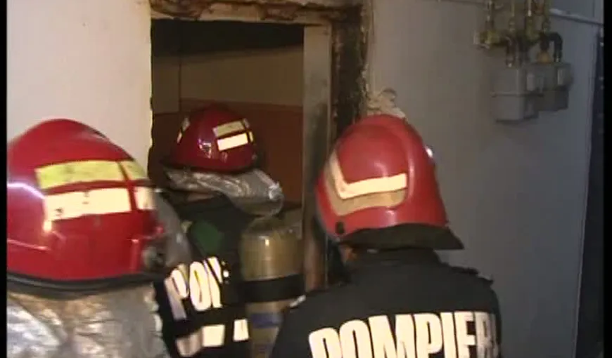 Explozie într-un bloc din Braşov, din cauza unei acumulări de gaze VIDEO
