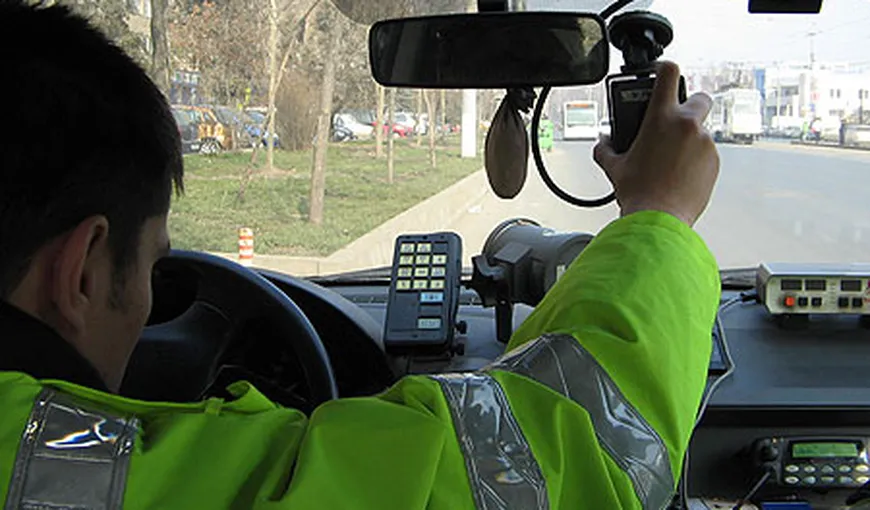 Poliţia Rutieră, cu ochii pe şoferii vitezomani: Scoate în trafic toate radarele