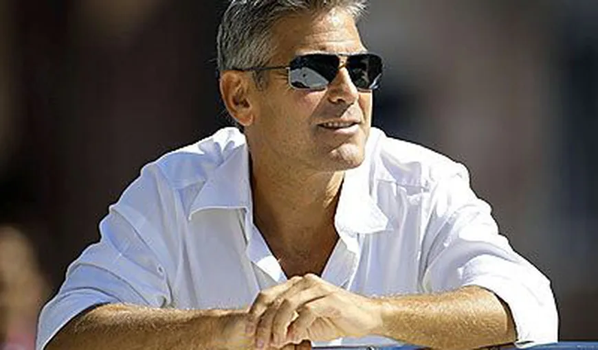 George Clooney vrea să-şi facă o nouă iubită. Vezi pe ce „nevastă disperată” a pus ochii