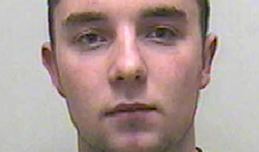 Un adolescent din Marea Britanie, condamnat la închisoare pentru comentarii jignitoare pe Facebook