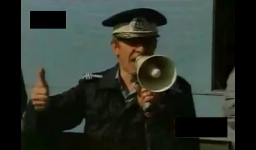 Un poliţist politicos cu fanii: „Să nu aud m..e, să nu aud cuvântul …, că intrăm în dvs” VIDEO