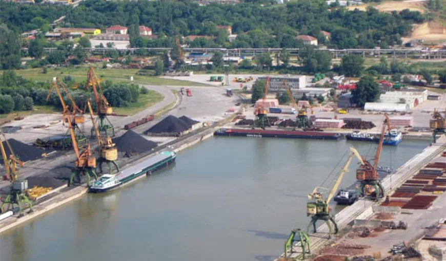 O navă s-a scufundat în Dunăre, în apropiere de oraşul bulgar Ruse