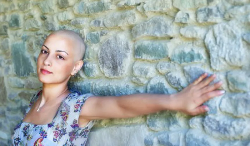 Cancer ovarian: Simptomele “asasinului tăcut”