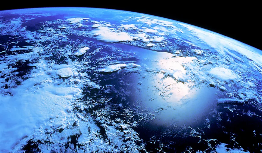 Satelitul GOCE, lansat pentru a studia gravitaţia, se va prăbuşi în curând pe Terra