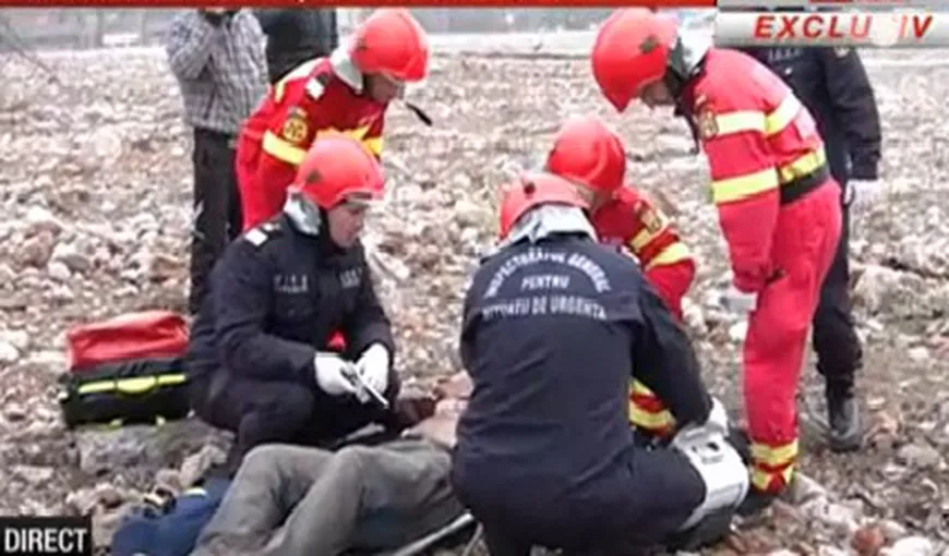 Doi oameni au murit îngropaţi de un mal de pământ în curtea Politehnicii din Capitală