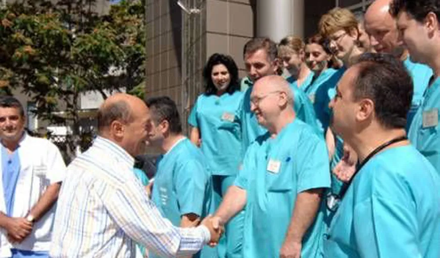 Traian Băsescu este aşteptat la spital. Şeful statului îşi va face analizele
