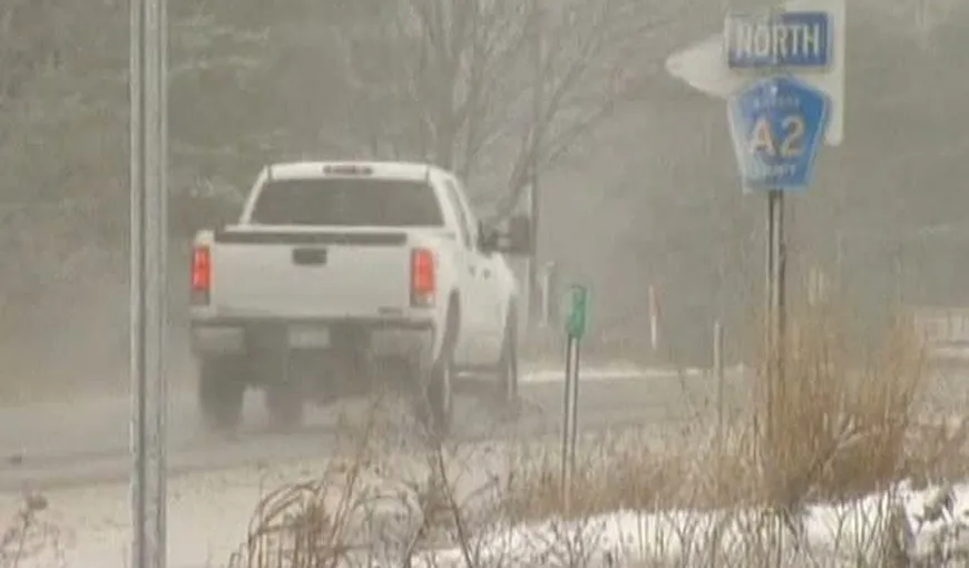 Centrul Statelor Unite a avut parte de o furtună de zăpadă spectaculoasă, dar periculoasă VIDEO