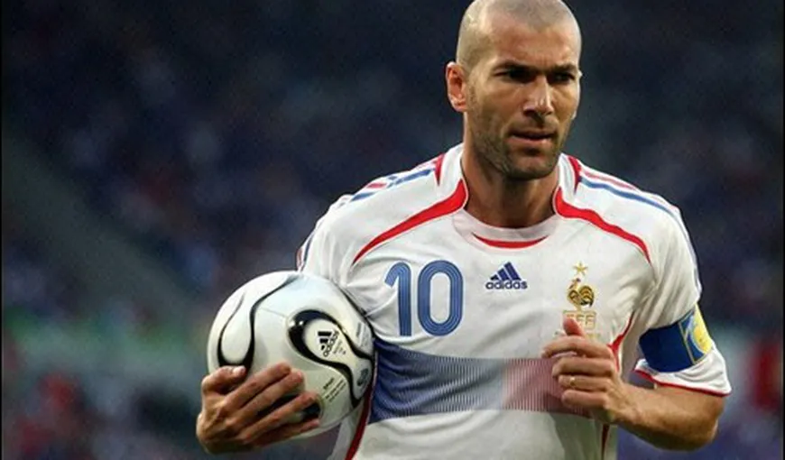 Zidane a rămas la fel încântător. A marcat un gol şi a dat o bară într-un meci caritabil VIDEO